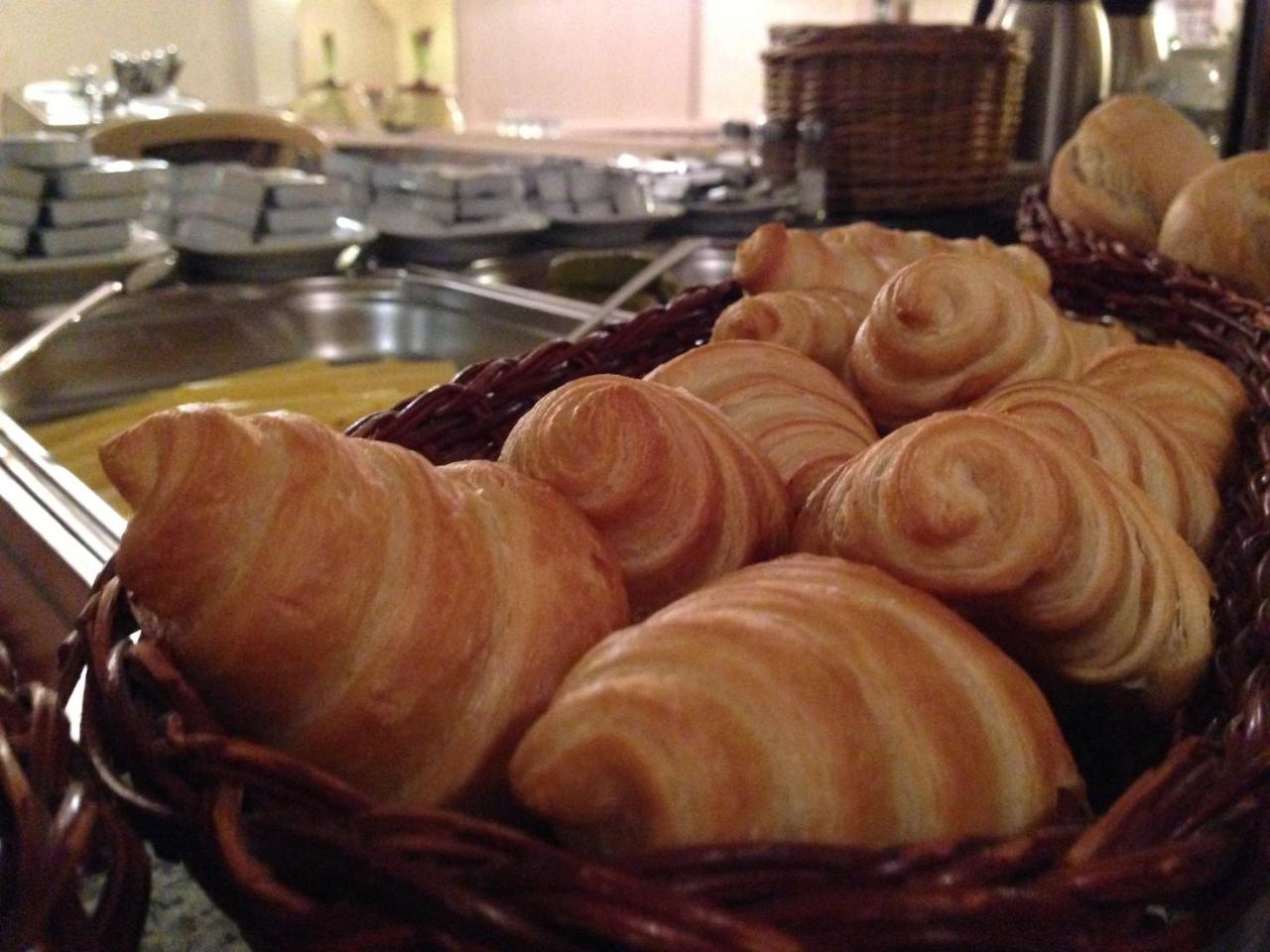 Goldene Rose Aparthotel Ebersbach an der Fils ภายนอก รูปภาพ